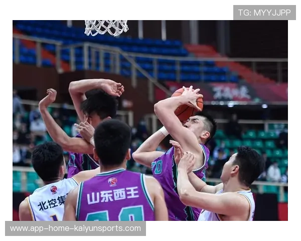 CBA 球队末节上演教科书式反击快攻