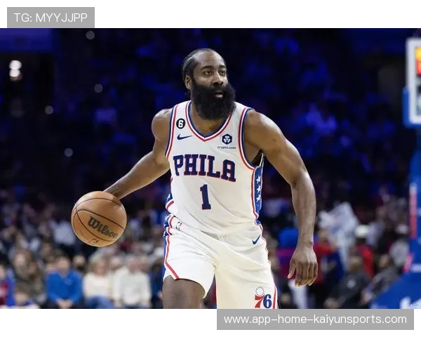 哈登罚球线冷静处理，76人压制对方末节反扑