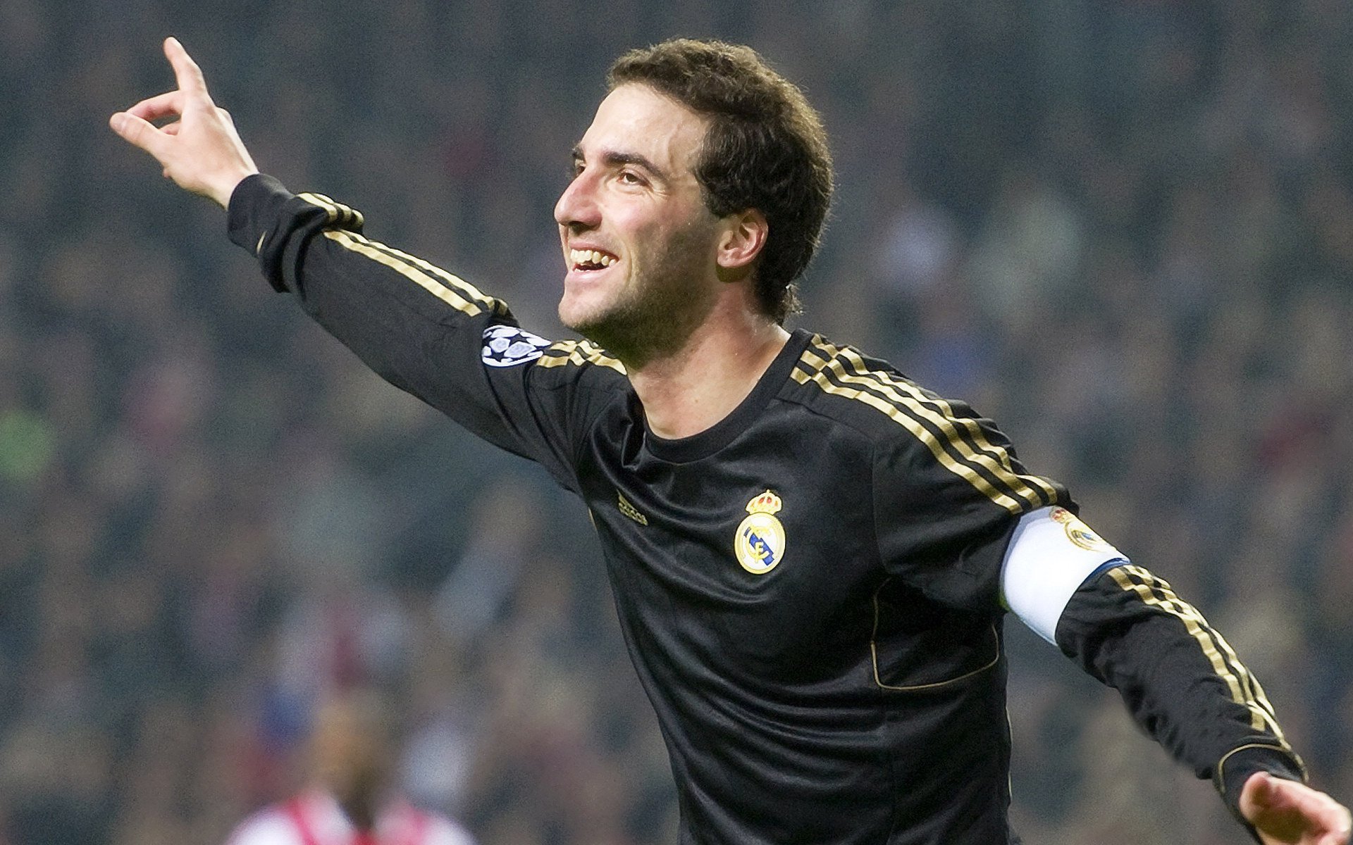 英超焦点战阿森纳逆转曼城 厄德高远射世界波技惊四座，英超 阿森纳 曼城